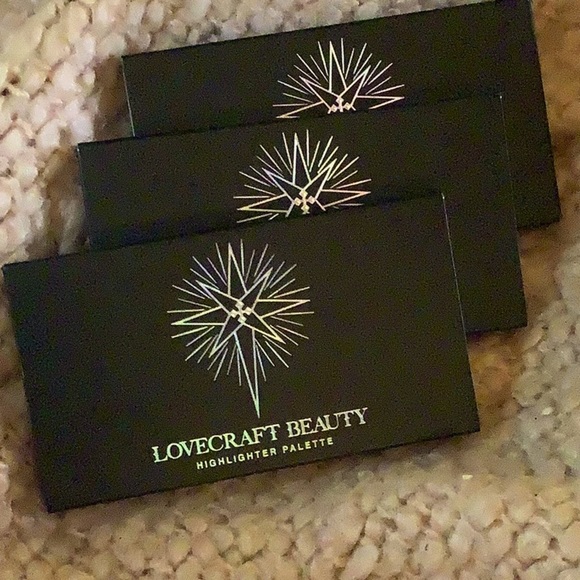 Lovecraft Beauty Highlighter Palette - Picture 3 of 5